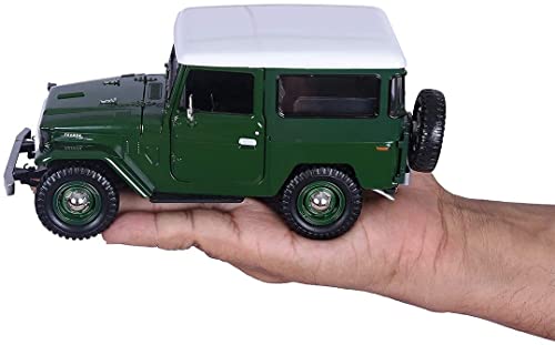 Motormax 79323gr Toyota FJ40 Green 1-24 Diecast Model Car