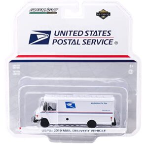greenlight 33170-b h.d. trucks series 17-2019 mail delivery vehicle – united states mail delivery 1:64 scale