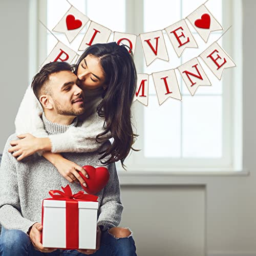 Whaline Valentine's Day Burlap Banner Felt LOVE BE MINE Heart Banner Pre-Assembled White Red Valentine Bunting Garland Celebration Hanging Decorations for Valentine Party Supplies Home Decoration