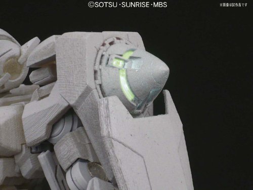 Bandai Hobby MG 00 Raiser "Gundam" 1/100 Scale Model Kit (BAN169914)