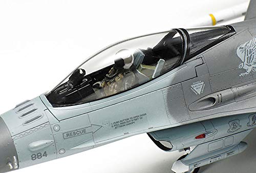 Tamiya Models Block 50 Fighting Falcon with Full Equipment Model Kit