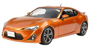 tamiya 300024323 toyota gt86 kit-highly detailed model 1:24 scale movable wheels and steering 116 pieces