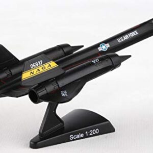 Daron Postage Stamp NASA YF-12 (SR-71 Blackbird) (1:200) PS5389-1