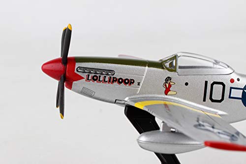 Daron Worldwide Trading P-51 Mustang Tuskegee 1:100 Vehicle