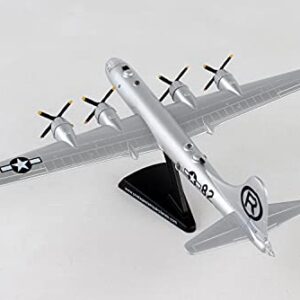 Daron Worldwide Trading B-29 Superfortress Enola Gay Vehicle (1:200 Scale) , White