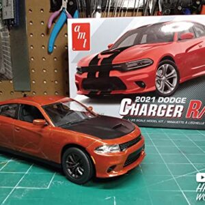 AMT 2021 Dodge Charger RT All New Tooling 1:25 Scale Model Kit