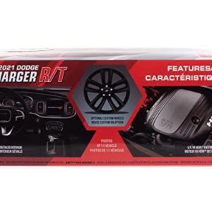 AMT 2021 Dodge Charger RT All New Tooling 1:25 Scale Model Kit