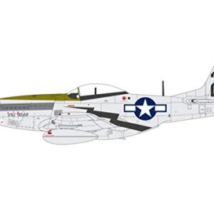 Airfix North American P51-D Mustang Plastic Model Kit 147 pieces