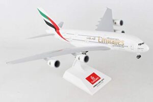 daron skymarks emirates a380-800 airplane model building kit with gear, 1/200-scale
