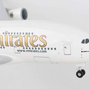 Daron Skymarks Emirates A380-800 Airplane Model Building Kit with Gear, 1/200-Scale