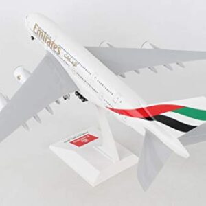 Daron Skymarks Emirates A380-800 Airplane Model Building Kit with Gear, 1/200-Scale