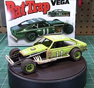 Round 2 1974 Chevy Vega Modified Rat Trap (2T) (MPC905M)