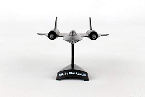 Daron Worldwide Trading SR-71 Blackbird Vehicle (1:200 Scale), Black