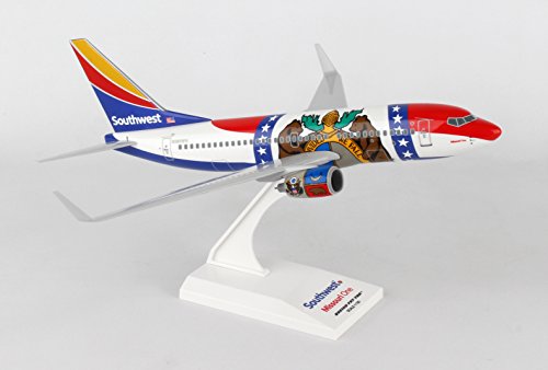 Daron Worldwide Trading Skymarks Southwest 737-700 1/130"Missouri One SKR870 Vehicle