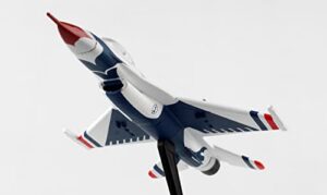 Daron Worldwide Trading F-16 Thunderbird Vehicle