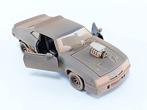 Greenlight 84052 Last of The V8 Interceptors 1973 Ford Falcon XB (Weathered Version) 1:24 Scale