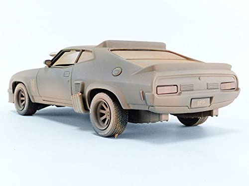 Greenlight 84052 Last of The V8 Interceptors 1973 Ford Falcon XB (Weathered Version) 1:24 Scale