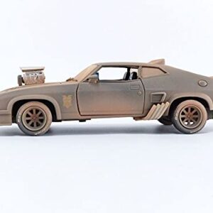 Greenlight 84052 Last of The V8 Interceptors 1973 Ford Falcon XB (Weathered Version) 1:24 Scale