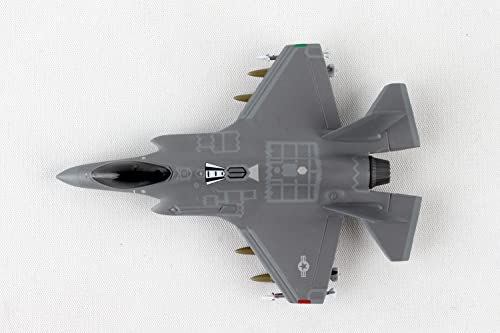 Daron Postage Stamp PS5602 USAF F-35 Version A , Lightning II , 1/144 Scale Diecast Model with Stand