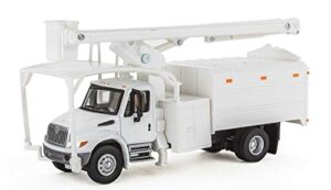 walthers ho scale international 4300 2-axle truck with tree trimmer body white