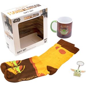 Star Wars - The Mandalorian Gift Set Bundle - Baby Yoda The Child coffee mug, The Child grogu baby yoda Socks, & The Child star wars keychain