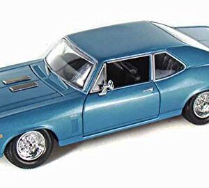 Maisto 1970 Chevrolet Nova SS Coupe Hard Top, Blue 31262 - 1/24 Scale Diecast Model Toy Car