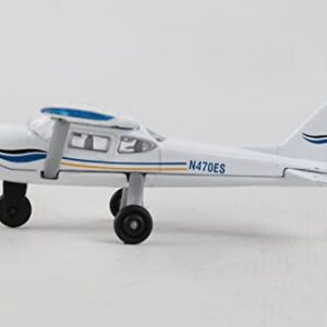 Daron Worldwide Trading Runway24 C172 No Runway Vehicle, Blue/White