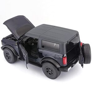 2021 Ford Bronco Wildtrak Dark Blue Metallic with Dark Gray Top Special Edition 1/18 Diecast Model Car by Maisto 31456