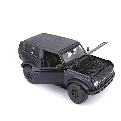 2021 Ford Bronco Wildtrak Dark Blue Metallic with Dark Gray Top Special Edition 1/18 Diecast Model Car by Maisto 31456