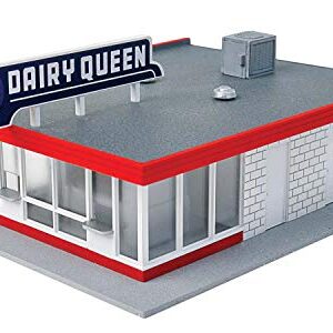 Walthers Cornerstone HO Scale Model Vintage Dairy Queen Kit, 5-1/16 x 3-1/2 x 2-3/8" 12.8 x 6cm