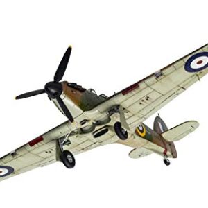 Airfix Hawker Hurricane MK I 1:48 WWII Military Aviation Plastic Model Kit A05127A