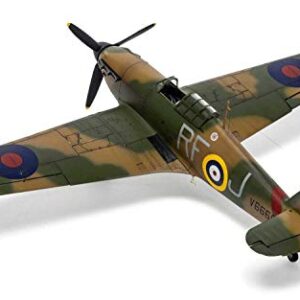 Airfix Hawker Hurricane MK I 1:48 WWII Military Aviation Plastic Model Kit A05127A