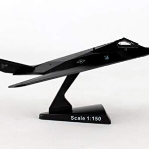 Daron Worldwide Trading F-117 Nighthawk 1:150 Vehicle , Black