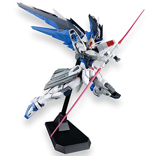 Bandai Hobby MG Freedom Gundam (Ver. 2.0)"Gundam Seed 1/100, Multi-Colored, 8" (BAN204883)