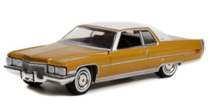 greenlight 28100-a anniversary collection series 14 – 1972 cadillac coupe deville – cadillac 70 years 1:64 scale diecast
