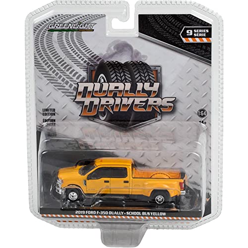 Greenlight 46090-D Dually Drivers Series 9 - 2019 F-350 Dually - School Bus Yellow 1:64 Scale