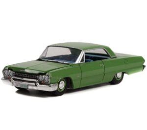 1963 chevy impala green w/blue interior starsky and hutch (1975-1979) hollywood special series 2 1/64 diecast model car by greenlight 44955 a