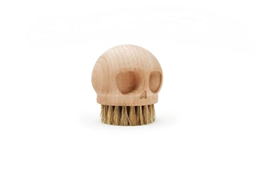 Suck UK | Skull Brush | Wooden Shoe Brush Or Boot Brush | Soft Scrub Dish Brush for Kitchen & Household Cleaning | Gothic Decor Nail Brush & Pedicure Supplies | Skull Gifts | Spooky Scrub Brush