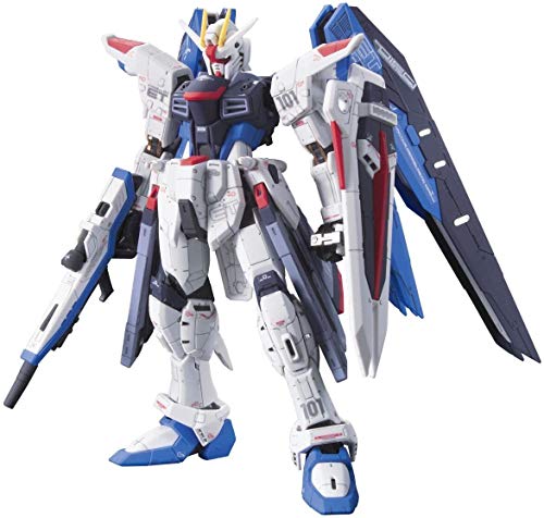 Bandai Hobby #05 Freedom Gundam 1/144 Real Grade