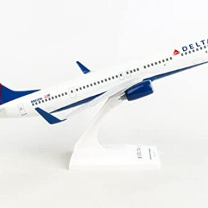 Daron Skymarks Delta 737-900 1/130 New Livery Model Kit