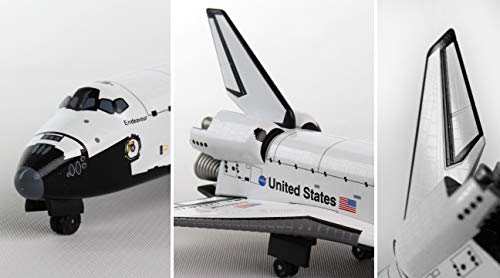 Daron Postage Stamp Space Shuttle Discovery Vehicle (1/300 Scale)