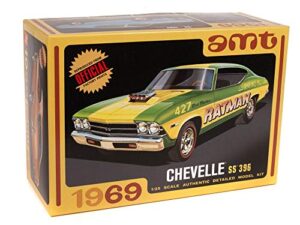 amt 1969 chevy chevelle hardtop 1:25 scale model kit