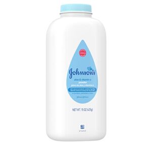 Johnson's Baby Powder, Naturally Derived Cornstarch with Aloe & Vitamin E for Delicate Skin, Hypoallergenic and Free of Parabens, Phthalates, and Dyes for Gentle Baby Skin Care, 15 oz (Pack of 2)