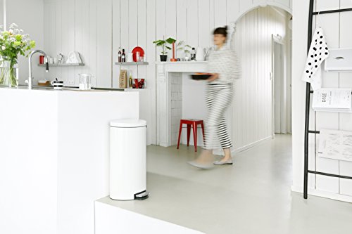 Brabantia Pedal Bin Silent - White - 40 Liter