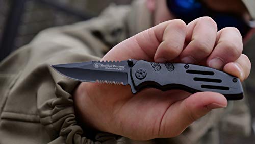 Smith & Wesson Extreme Ops SWA24S 7.1in S.S. Folding Knife with 3.1in Serrated Clip Point Blade and Aluminum Handle for Outdoor, Tactical, Survival and EDC