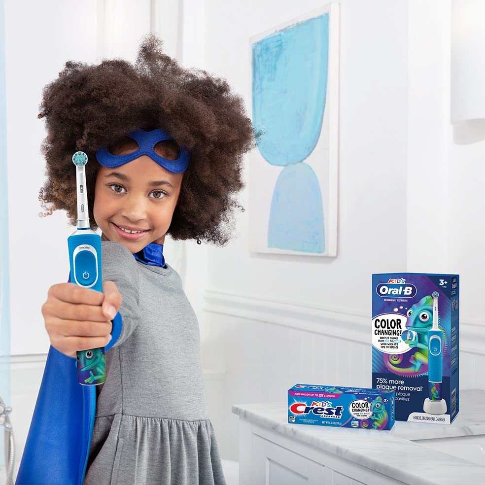 Oral-B Kid's Electric Rechargeable Toothbrush with Charger, Featuring Extra Soft Color Changing Bristles, for Ages 3