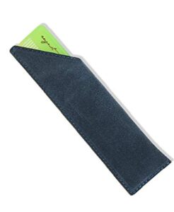 august grooming vanity comb in lime with navy suede case