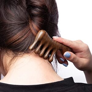 Moreinday Wooden Comb Wood Massage Comb Scalp Massager Hand Made Sandalwood Comb Wide Tooth Wood Comb for Women Men - Green Sandalwood