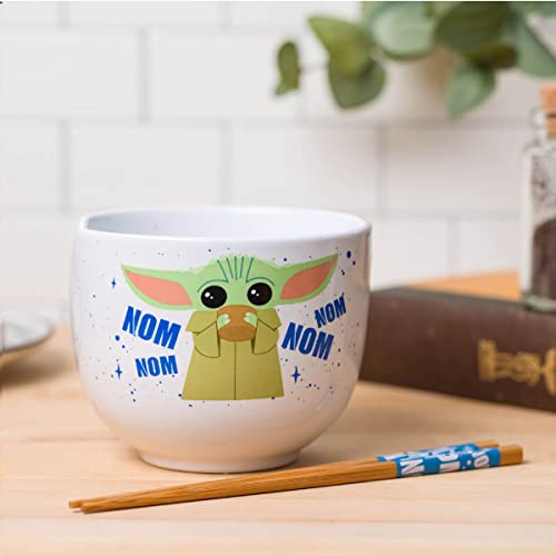 Silver Buffalo Star Wars Mandalorian Baby Yoda Grogu Nom Nom Ceramic Ramen Noodle Rice Bowl with Chopsticks, Microwave Safe, 20 Ounces