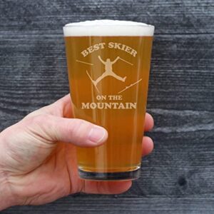 Best Skier - Pint Glass for Beer - Unique Skiing Themed Decor and Gifts for Mountain Lovers - 16 oz Glasses